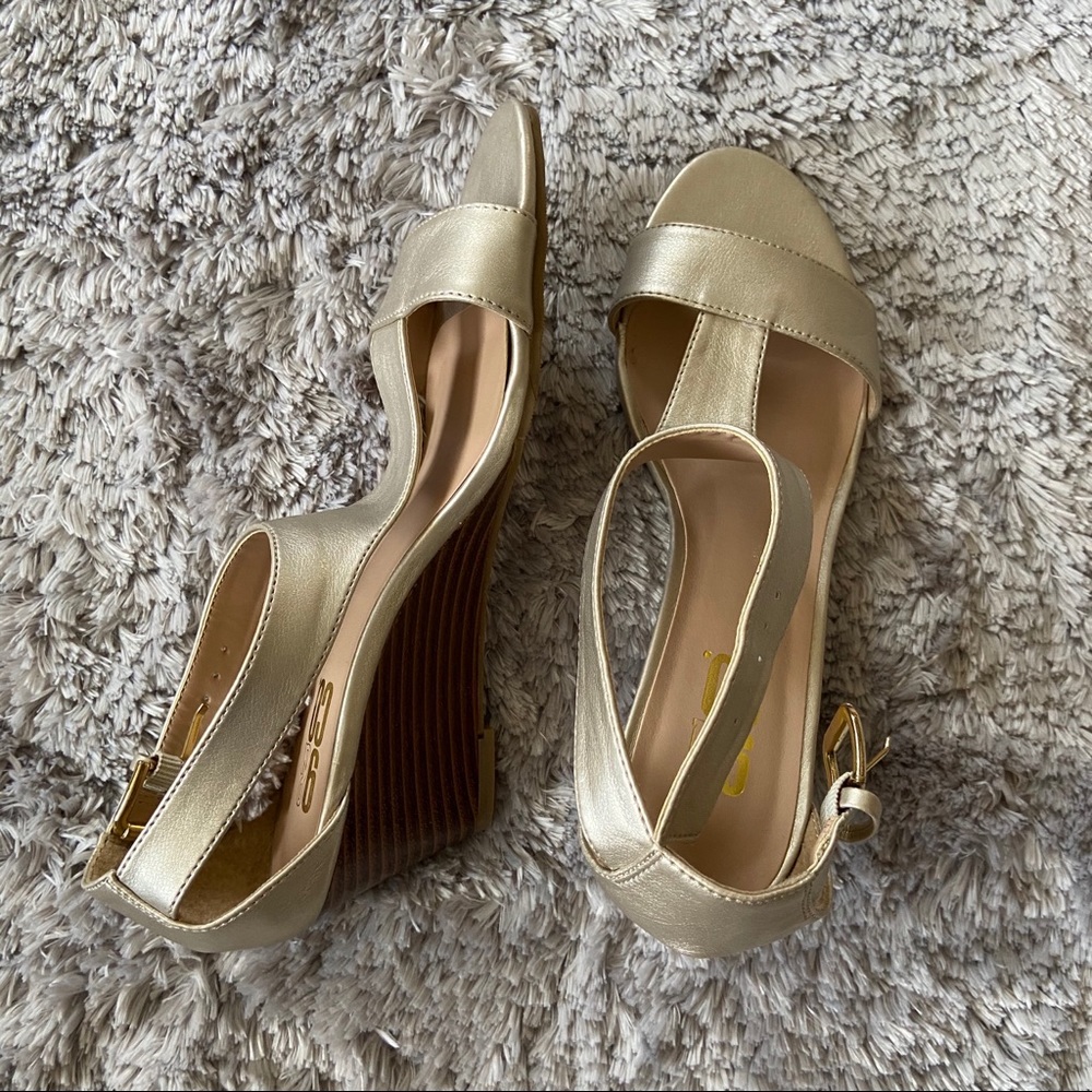 9&CO. gold wedges with ankle strap